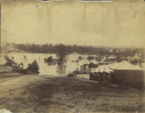 1893 flood taken from the Rosalie Torwood area looking towards old Bishopsbourne. (State Library of Queensland, Image number: 6288-0001-0001)