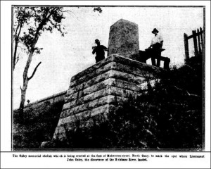 The Oxley Obelisk being constructed (The Brisbane Courier, 4 January 1928, p16)