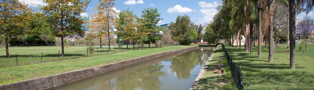 The Milton Drain at high tide, seen from just near Milton Road.